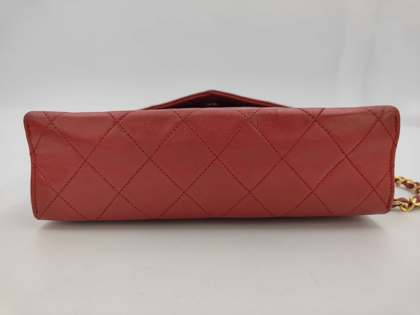 CHANEL Matrasse Pushlock Red Shoulder Bag