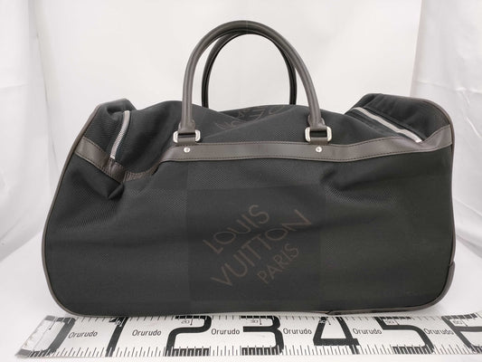 LOUIS VUITTON Damierjean Eol 60 Suitcase