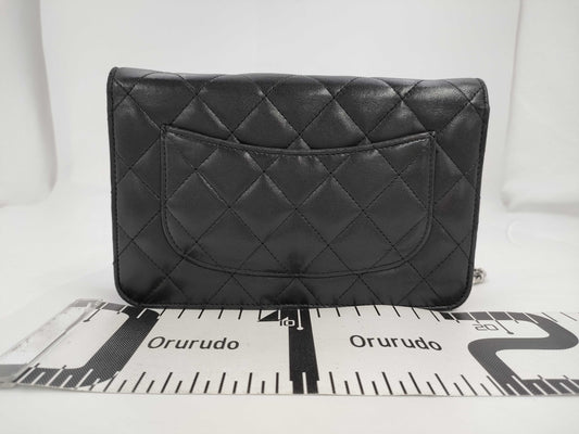 CHANEL Matlasse Chain Wallet Lambskin Shoulder Bag