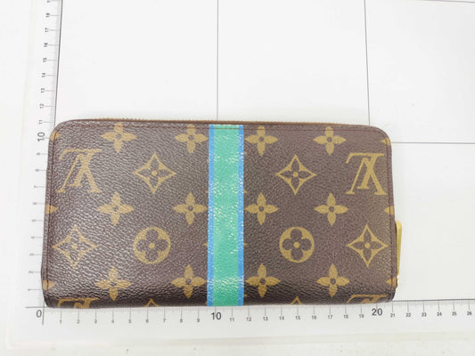 LOUIS VUITTON Monogram Monogram Zippy Wallet M42616 Wallet