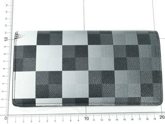 LOUIS VUITTON Damier Graffit Louis Vuitton Damier Graffit Giant Portefeuille Brazza N40415 RFID Initials Accessories: Box Storage Bag Wallet