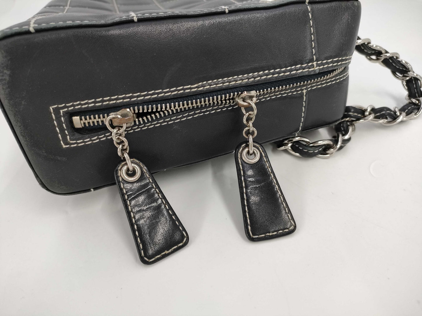 CHANEL Chocobar Chain Shoulder Bag