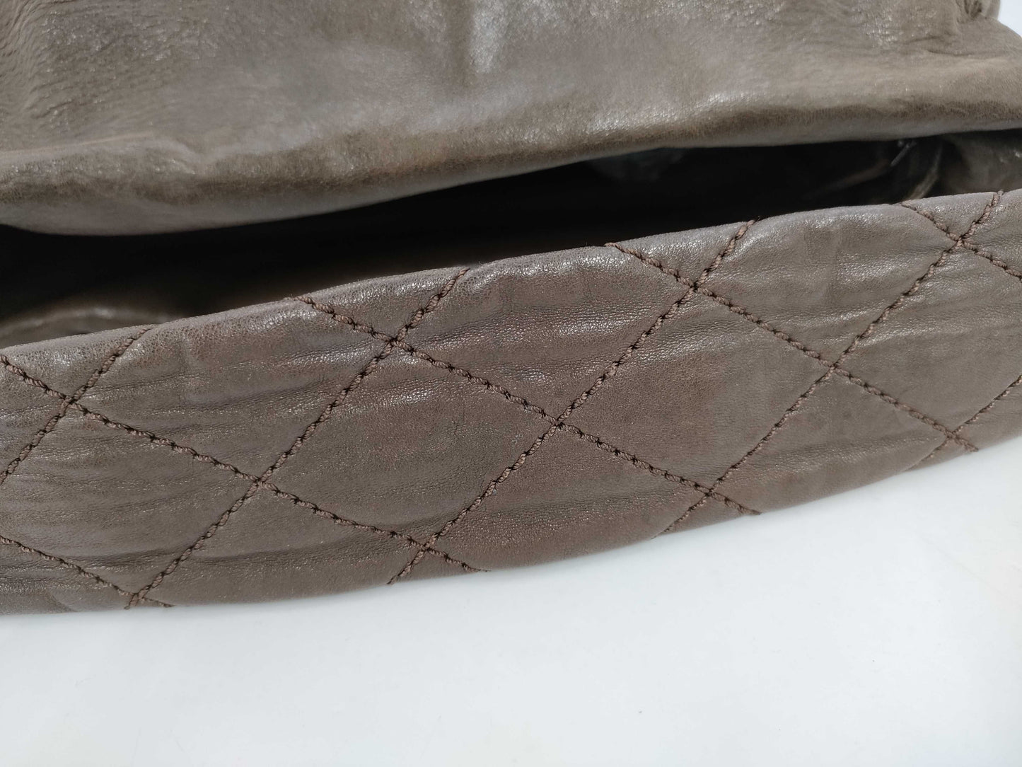 CHANEL Matelasse Lambskin 1st Series 8 Knot Hobo Bag Handbag