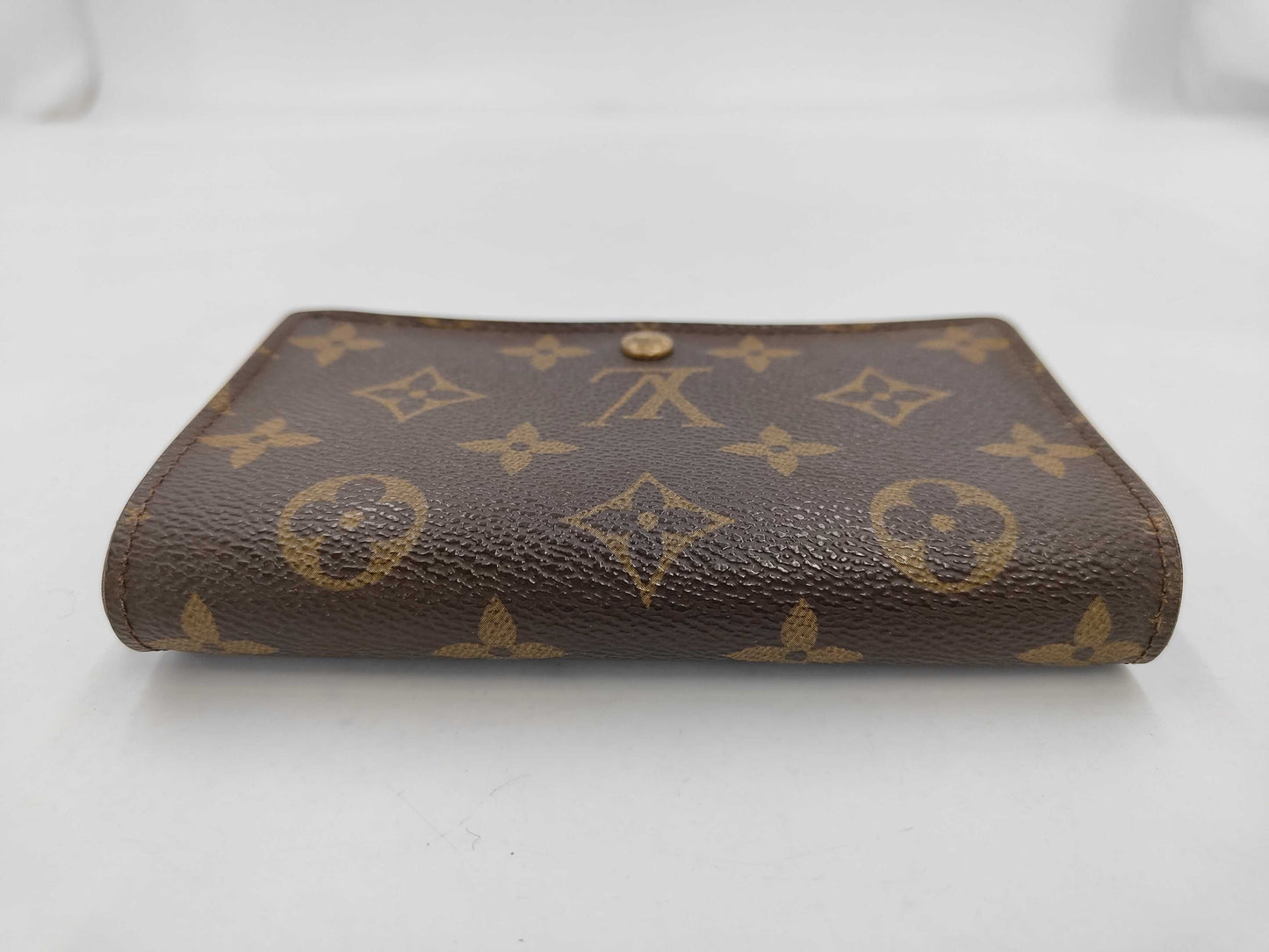 LOUIS VUITTON LV Monogram Wallet