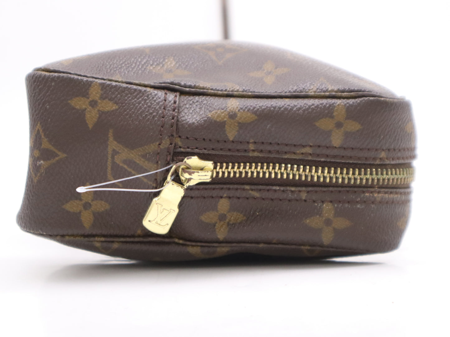 LOUIS VUITTON M47524 Monogram Truth Toilette 23 Pouch