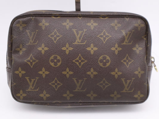 LOUIS VUITTON M47524 Monogram Truss Toilette 23 Pouch