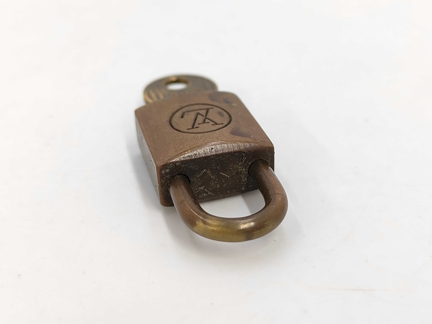 LOUIS VUITTON Cadena Key Set of 10 Other Accessories