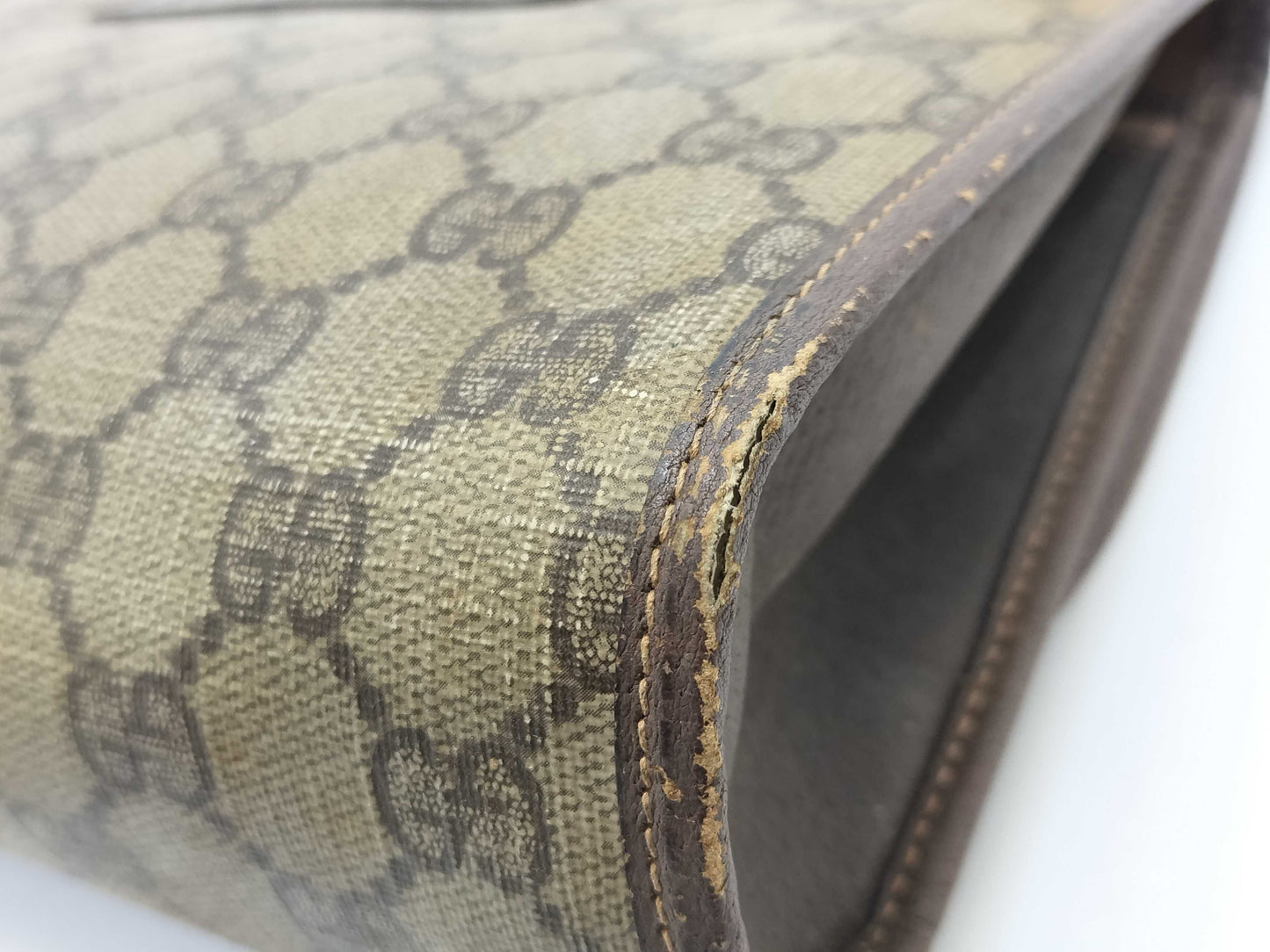 GUCCI GG Supreme GUCCI Clutch Bag GG Supreme PVC Clutch Bag