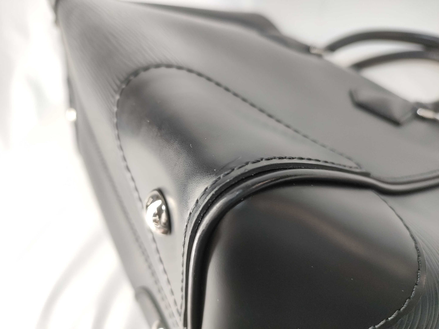 LOUIS VUITTON Epi Phoenix PM Handbag, Black, with Handbook, CA4185