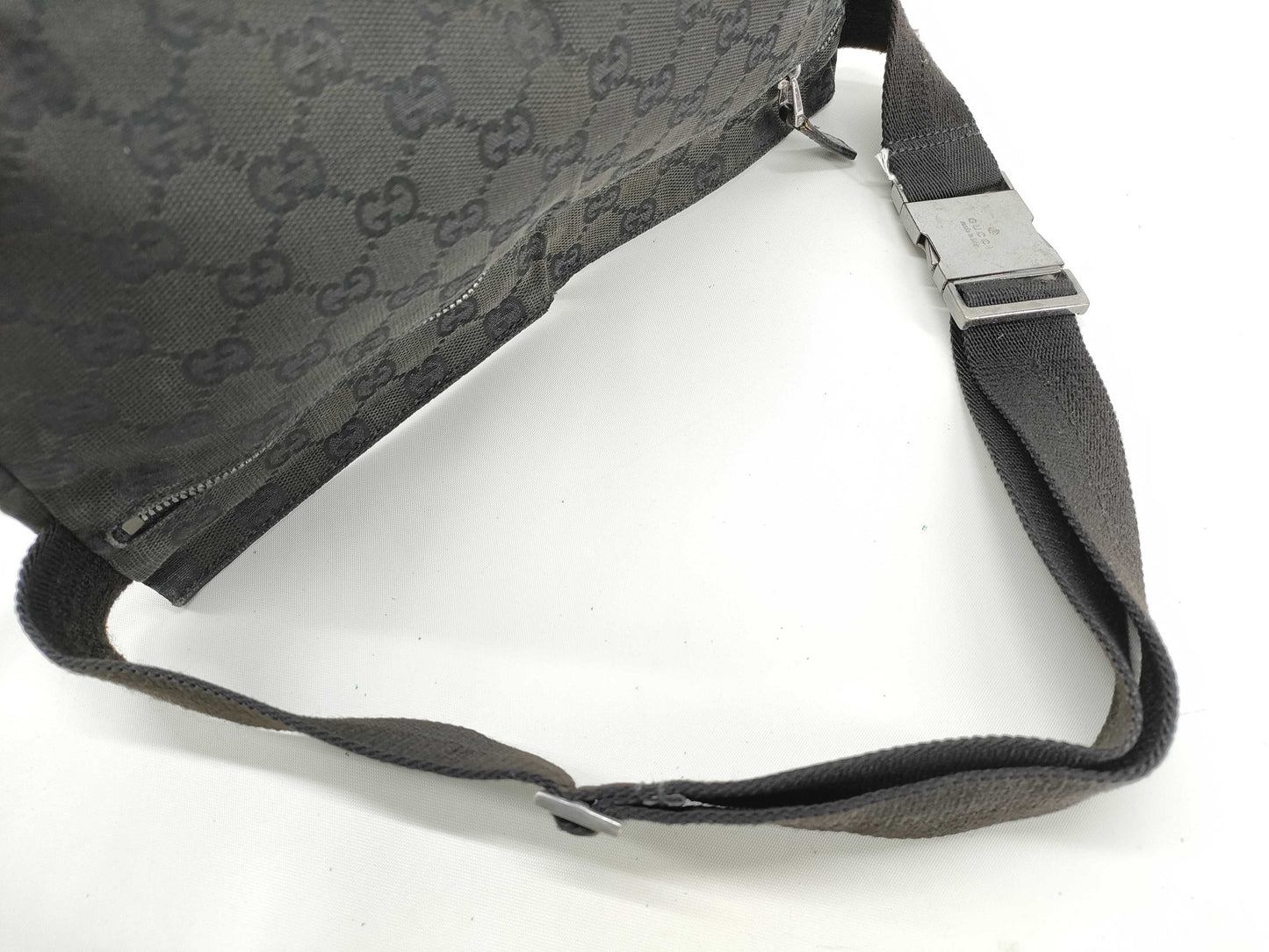 GUCCI GG Canvas Waist Bag in Black