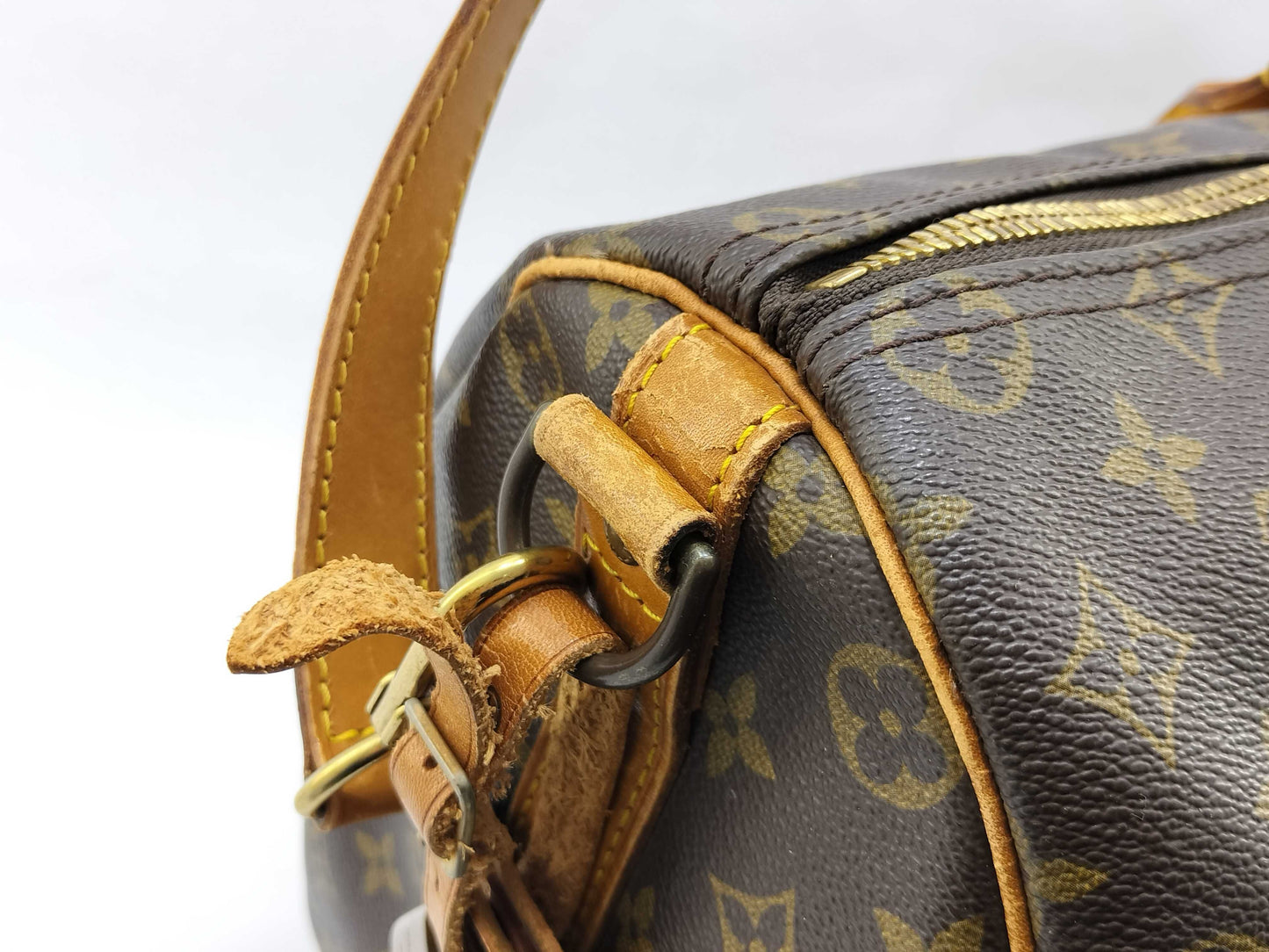 LOUIS VUITTON Monogram Vuitton Monogram Kipol Banduriere 50 Boston Bag