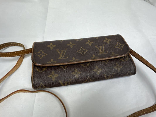 LOUIS VUITTON Vuitton Pochette Twin PM Shoulder Bag with Shoulder Strap