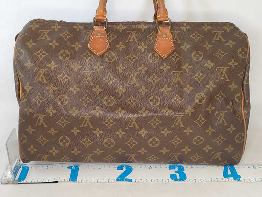 LOUIS VUITTON Monogram Handbag