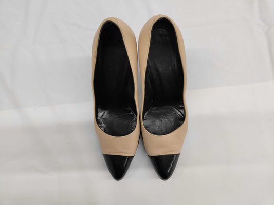 CHANEL Chanel size 35C pumps