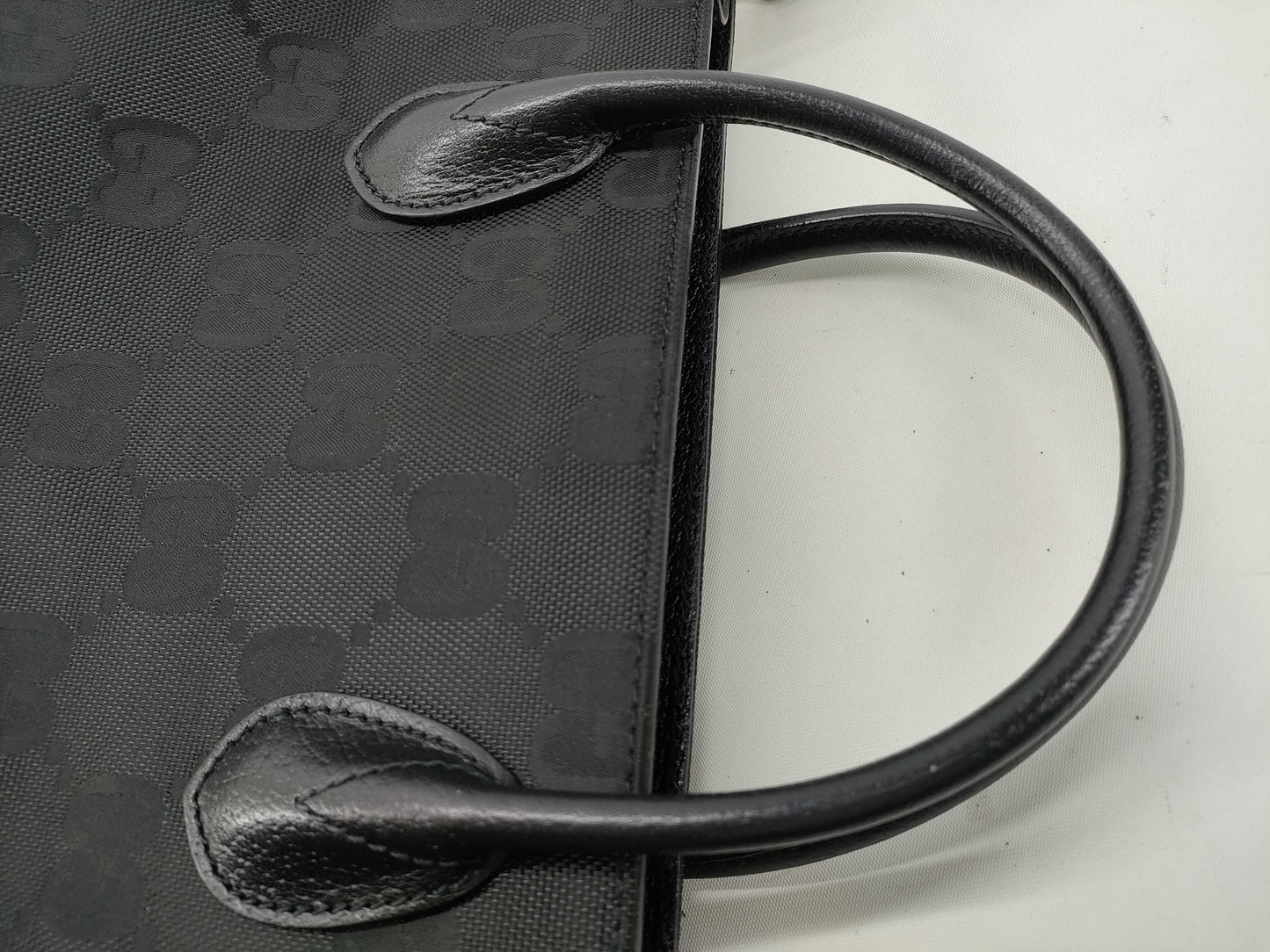 GUCCI GG Canvas Off the Grid 2-Way Tote Bag