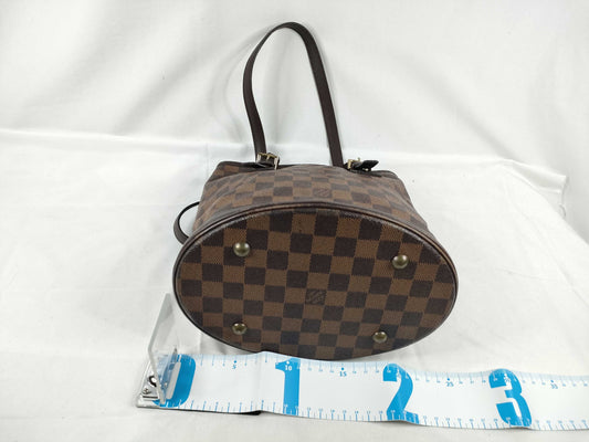 LOUIS VUITTON Damier Louis Vuitton Damier Shoulder Bag