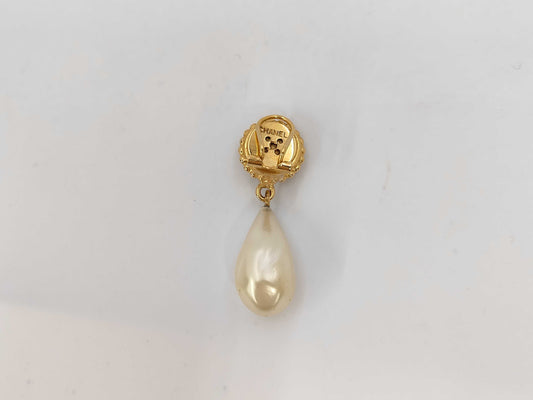 CHANEL CHANEL Pearl Earrings Earrings