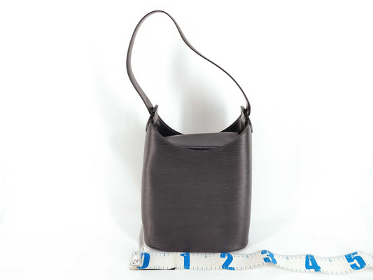 LOUIS VUITTON Epi Louis Vuitton Epi Versault Shoulder Bag