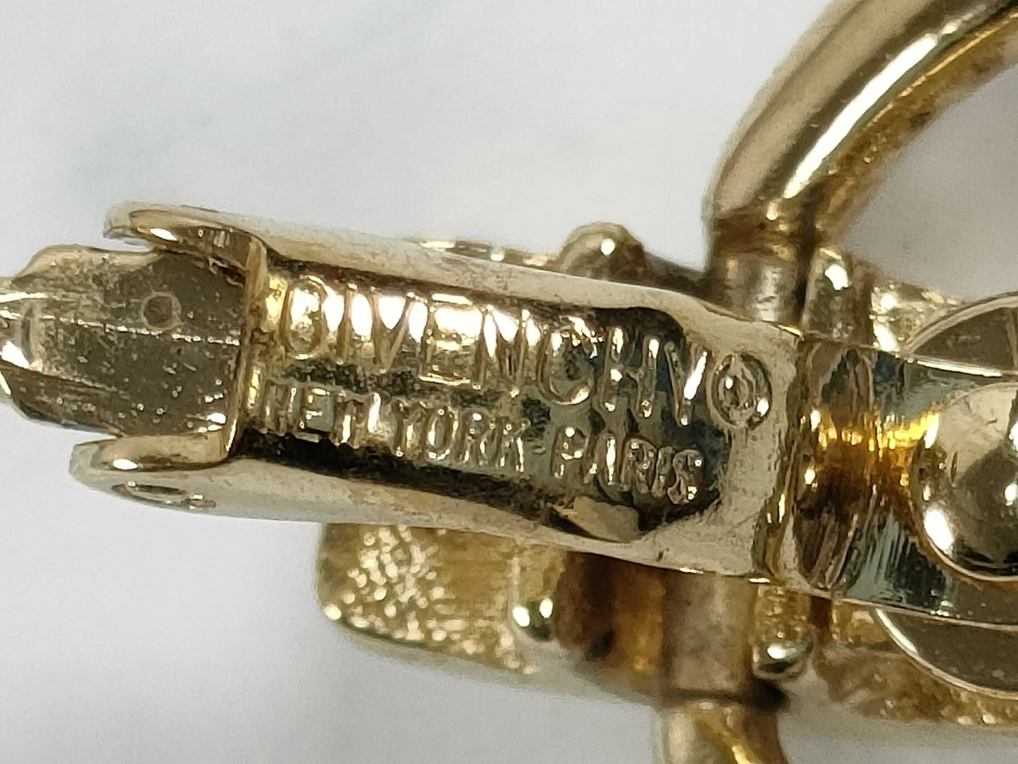 GIVENCHY Pair of Earrings