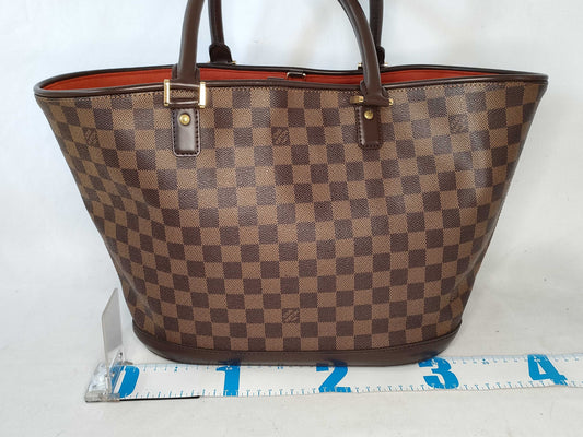LOUIS VUITTON Damier LV Manosque Handbag
