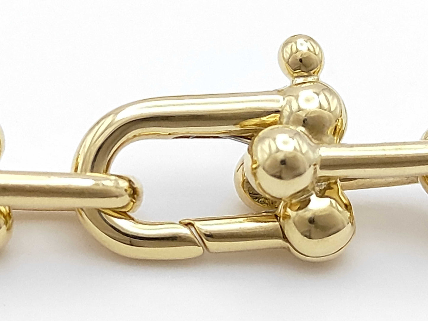 Tiffany & Co. Hardware Wrap Link Bracelet/Bangle in Yellow Gold 750, 48.6g