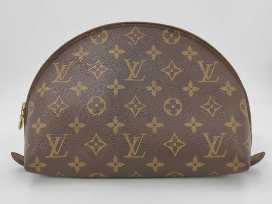 LOUIS VUITTON Toothed Millondo Pouch