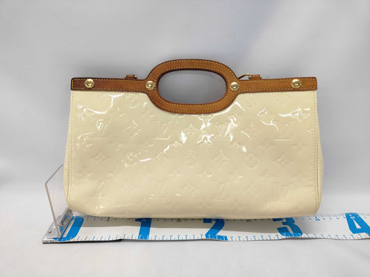 LOUIS VUITTON LV Vernis Roxbury Drive Bag