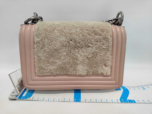 CHANEL Boy Chanel Boa 18 series shoulder bag