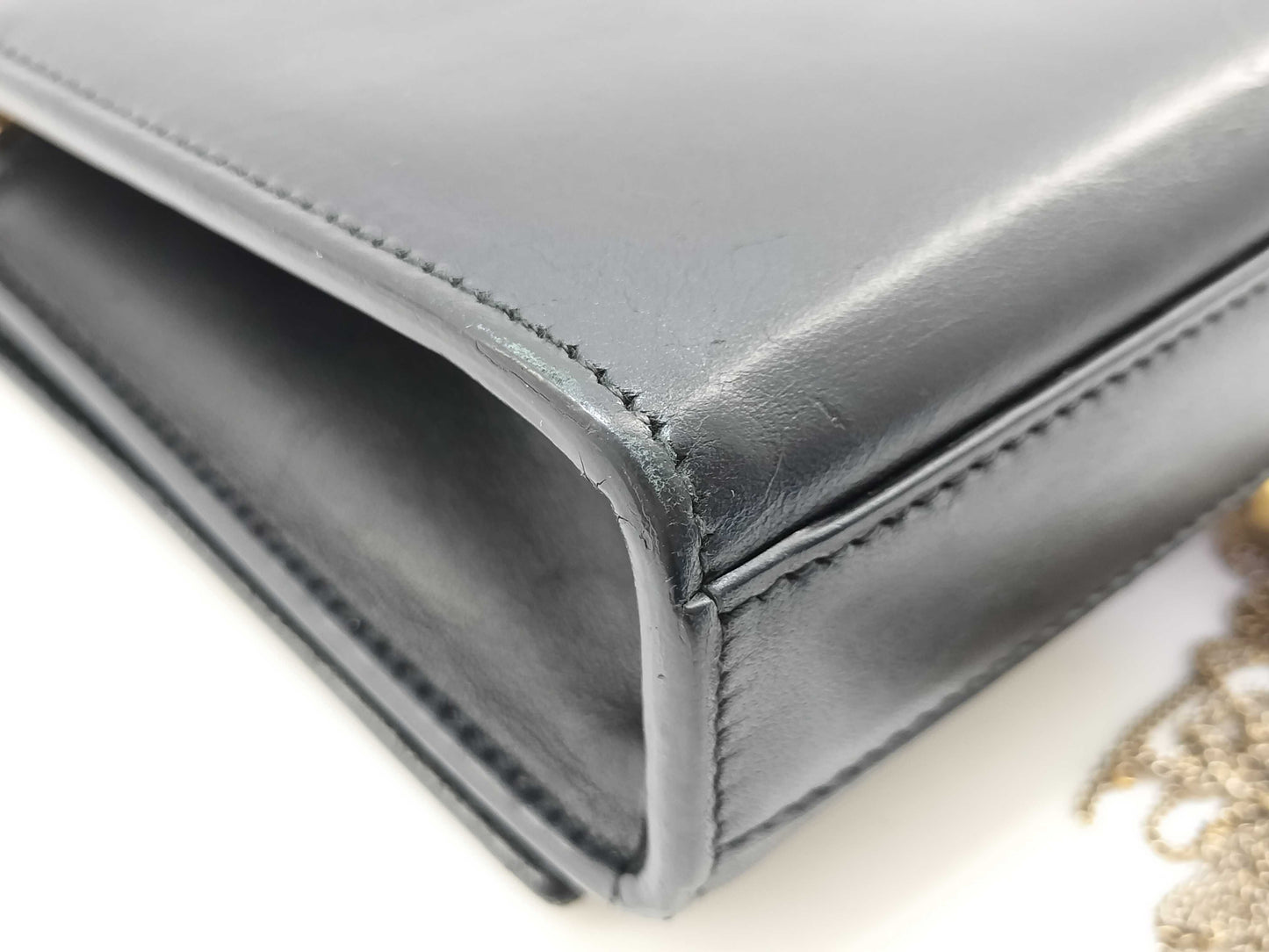 SAINT LAURENT Kate Shoulder Bag with Tassel Chain and YSL Logo, Black