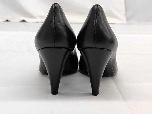 CHANEL Chanel Pumps Size 34.5 Pumps