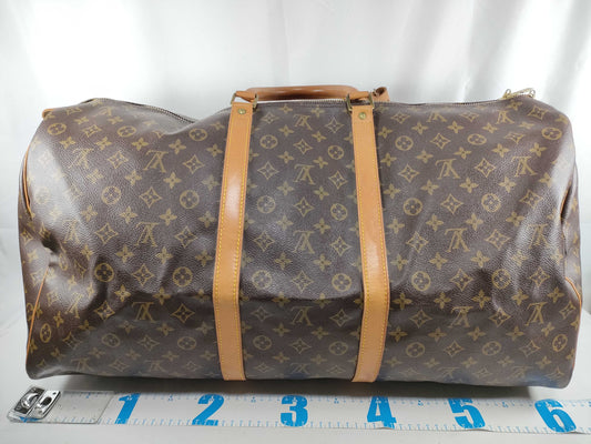 LOUIS VUITTON Monogram Louis Vuitton Keepall 60 Boston Bag