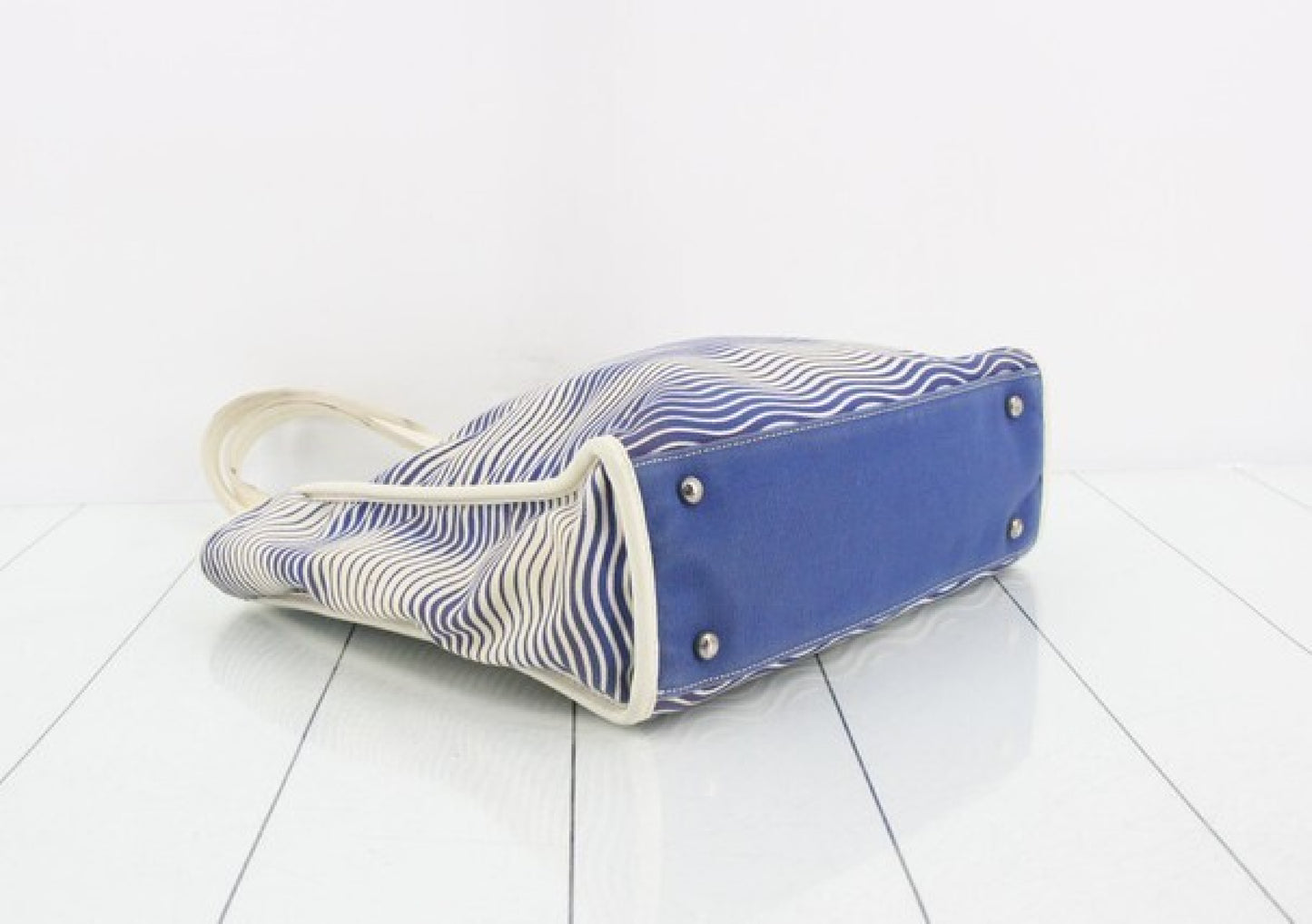 CHANEL Magic CC Icon Series Sticker, No. 11, with Bag, Tote Bag