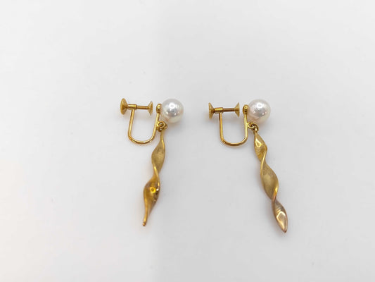 MIKIMOTO Pearl Earrings, Diameter Approx. 6.4mm x 2, 18K Gold, 4.3g