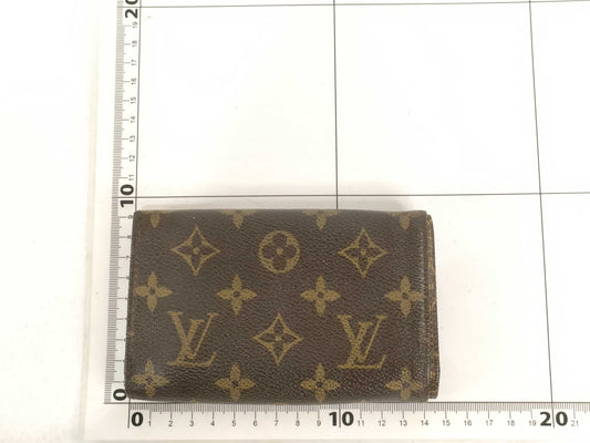 LOUIS VUITTON Monogram Louis Vuitton Wallet Monogram Wallet