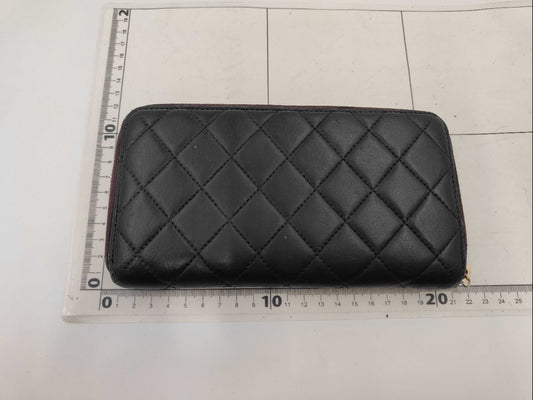 CHANEL CHANEL Matelasse Zip-Around Lambskin Wallet 18226459