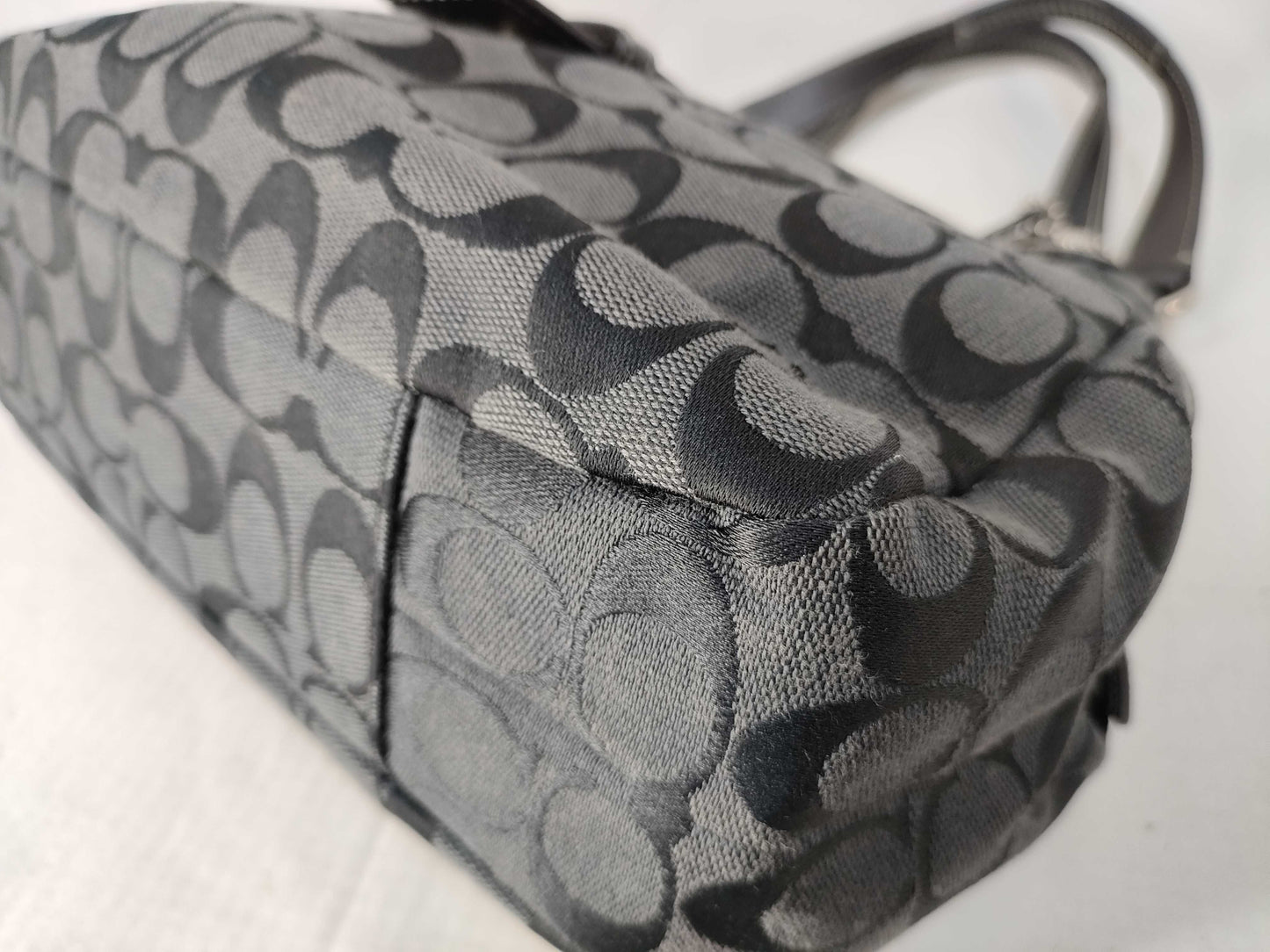 COACH Soho One-Shoulder Bag Signature F17094 Shoulder Bag