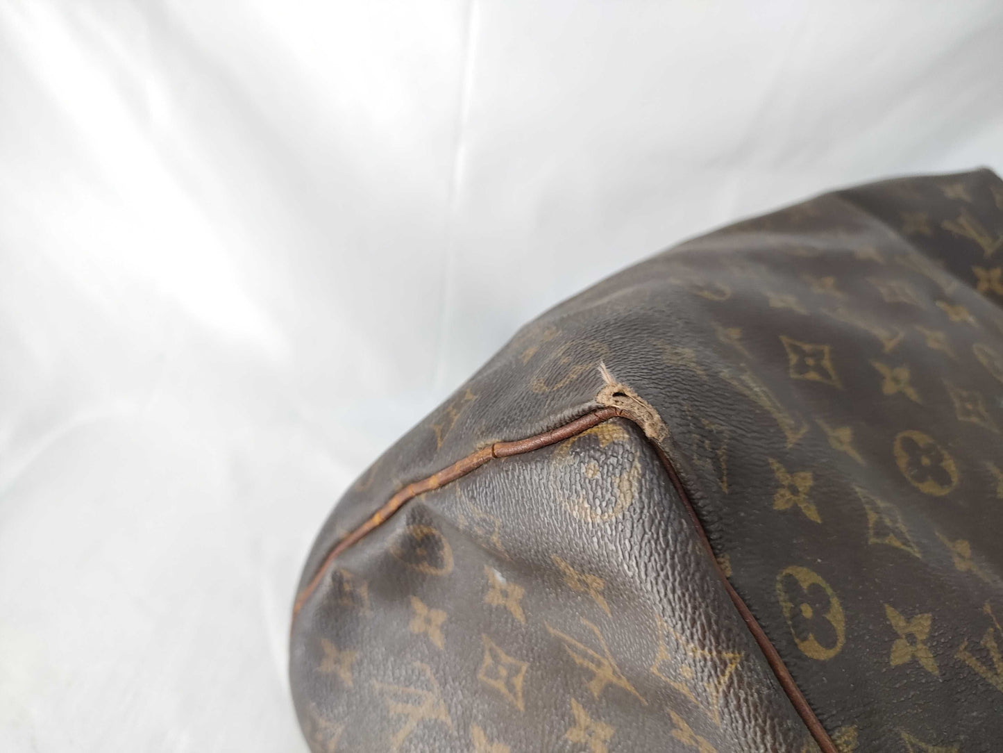 LOUIS VUITTON Monogram Louis Vuitton Monogram Speedy 30 Handbag