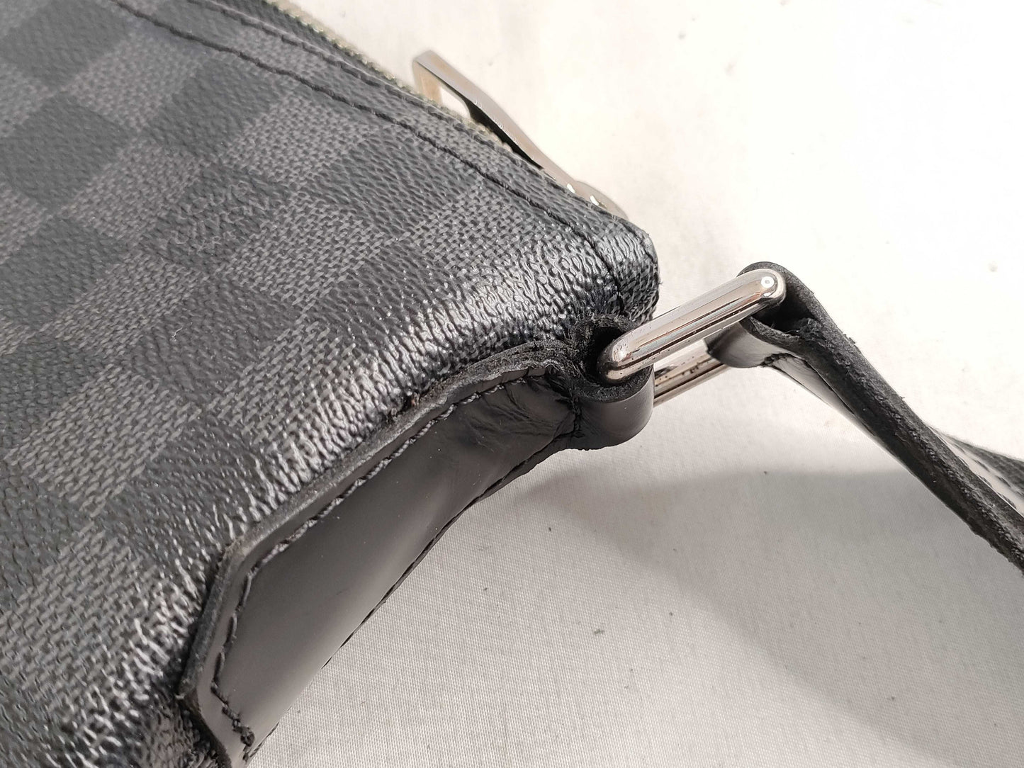 LOUIS VUITTON Damier Graphite Shoulder Bag N41106 Louis Vuitton Mick MM Damier Graphite Shoulder Bag
