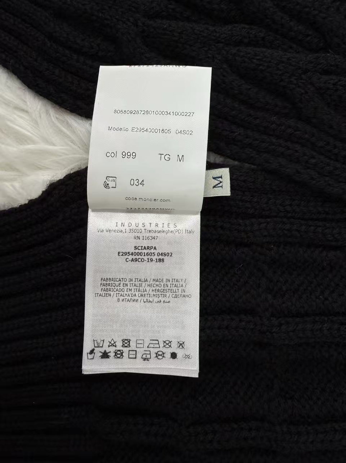 MONCLER Cable Knit 100% Wool Black M Scarf