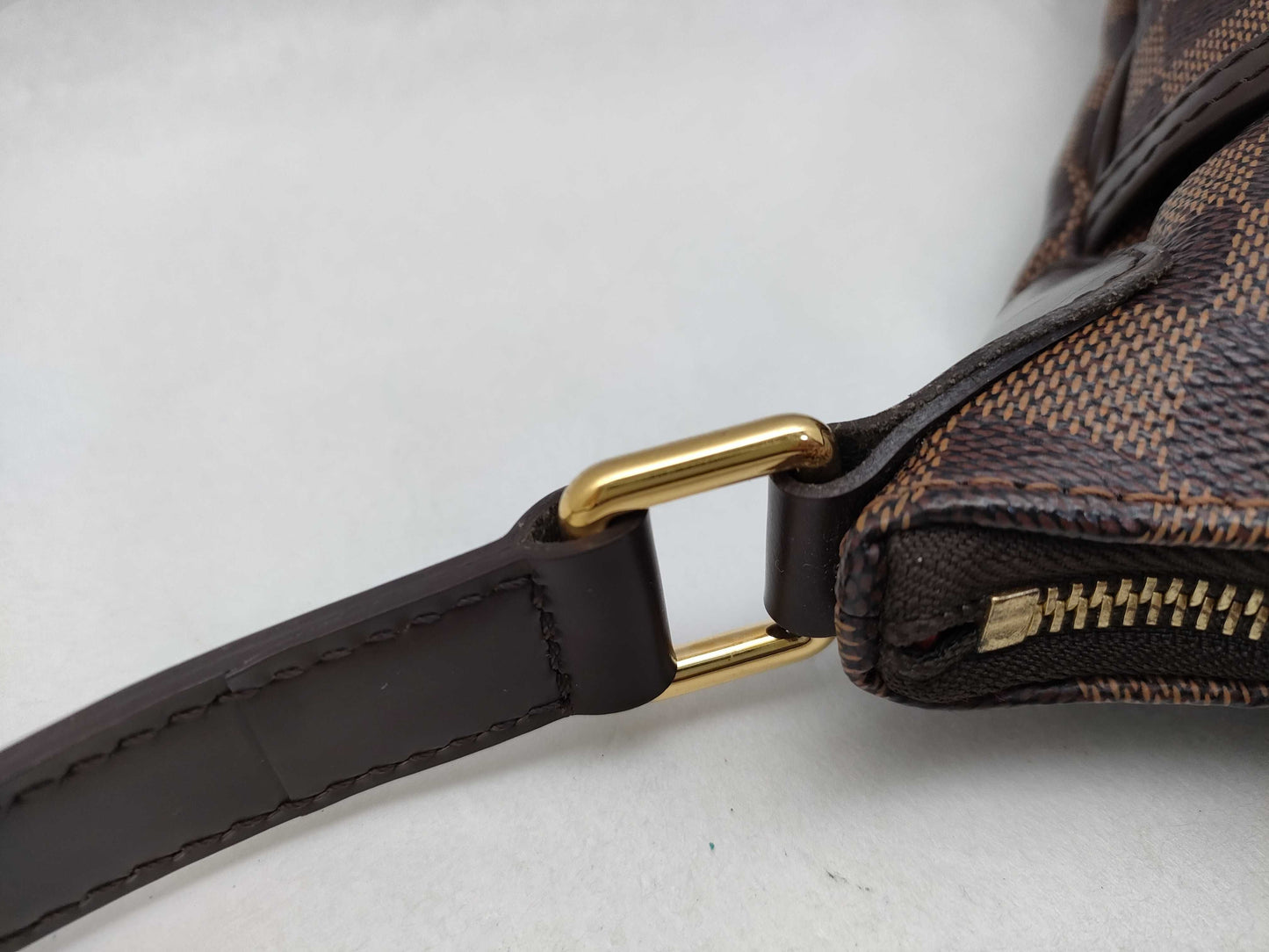 LOUIS VUITTON Damier Louis Vuitton Bloomsbury PM Damier Shoulder Bag