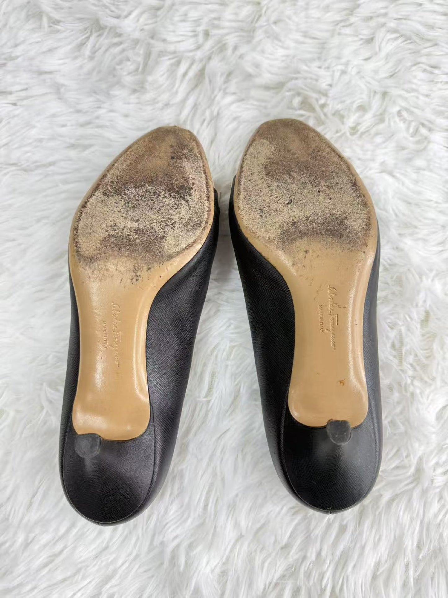 Salvatore Ferragamo Ribbon Black and White Leather Pumps, Size 37, Mules