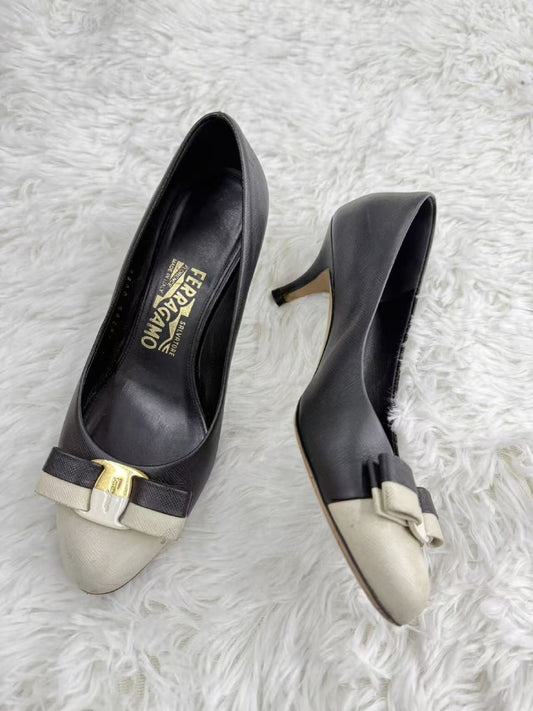 Salvatore Ferragamo Ribbon Black and White Leather Pumps, Size 37, Mules