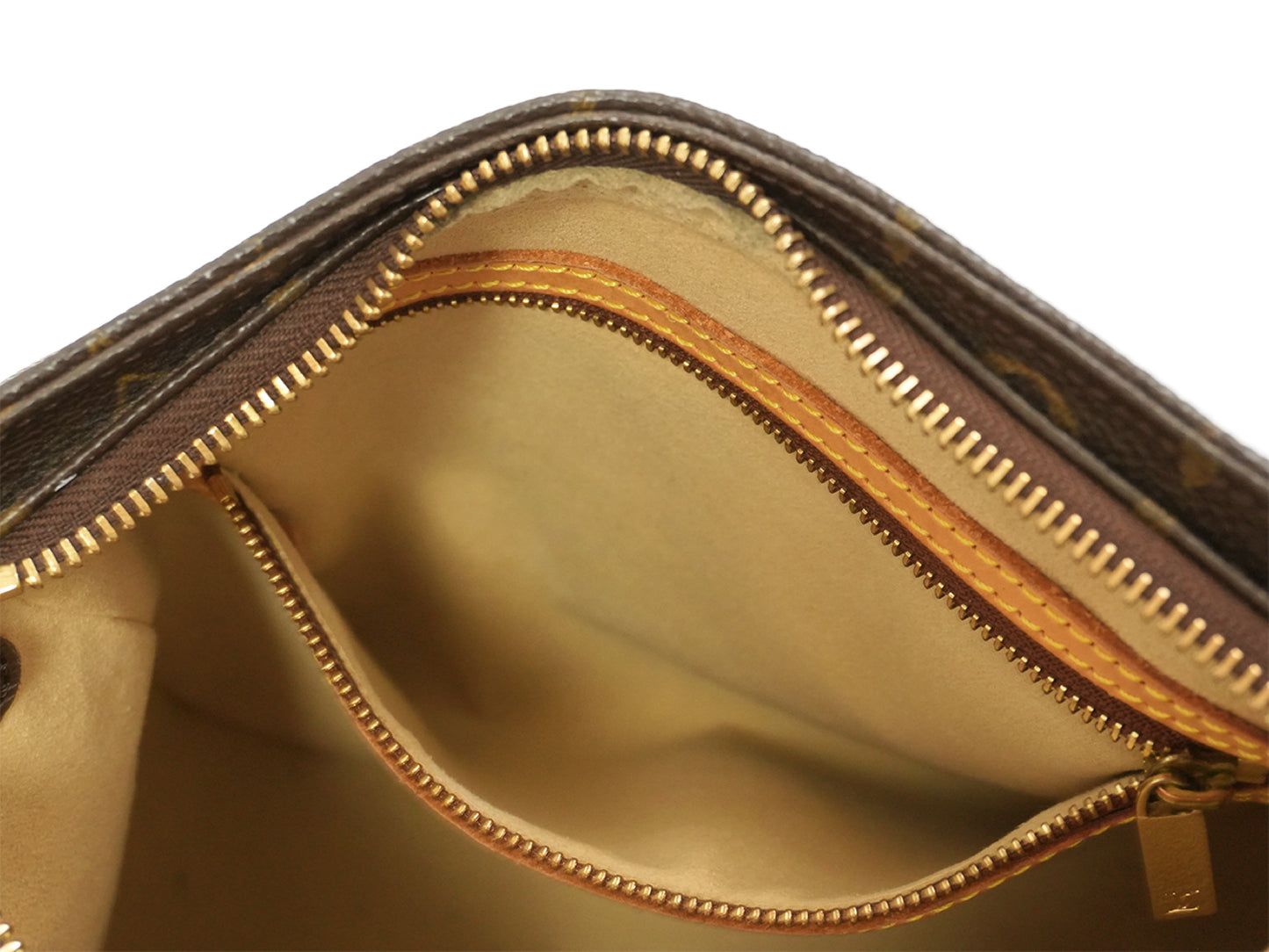 LOUIS VUITTON Monogram LOUIS VUITTON Monogram M51146 Looping MM Shoulder Bag Shoulder Bag