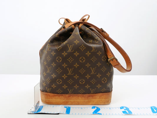 LOUIS VUITTON Monogram Noe M42224 Shoulder Bag
