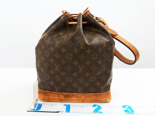 LOUIS VUITTON Monogram Noe M42224 Shoulder Bag