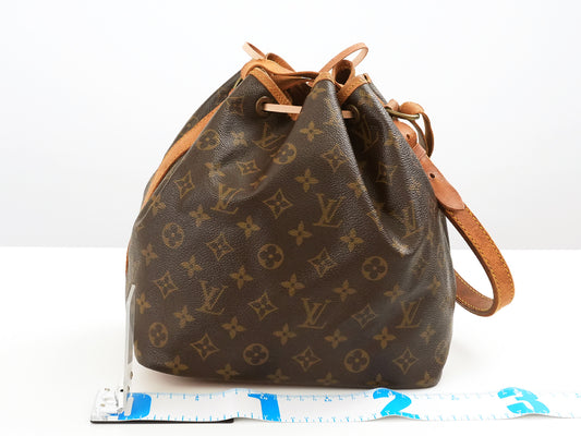 LOUIS VUITTON Monogram LOUIS VUITTON LV Monogram Petit Noe M42226 Shoulder Bag