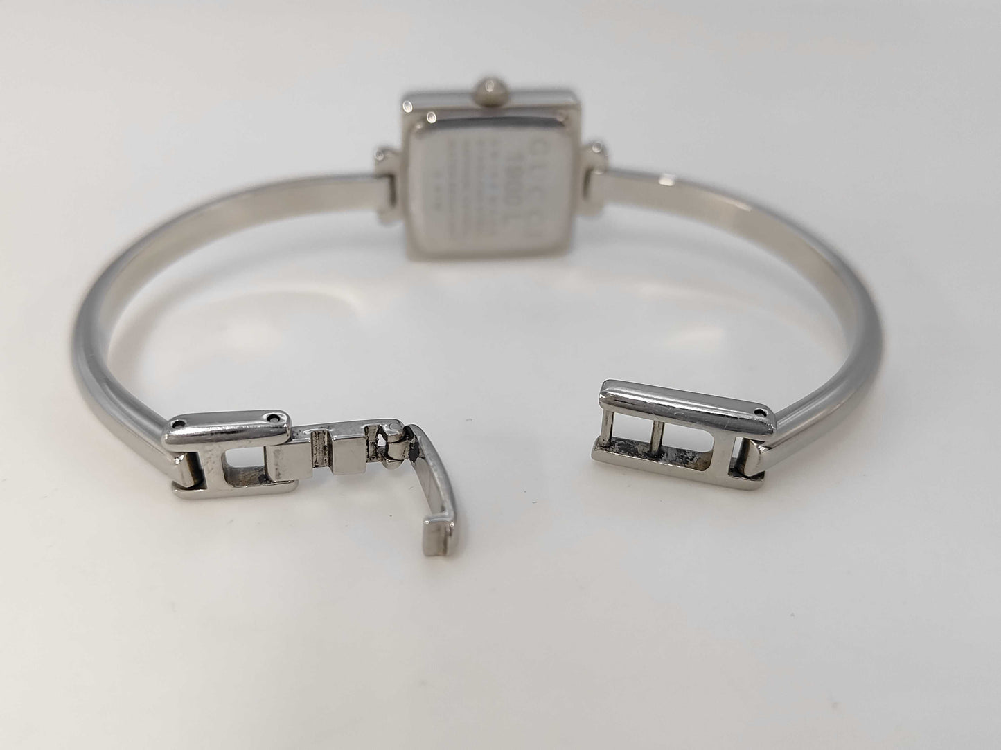 GUCCI 1900L 0085995 Quartz Black Dial Women's Watch