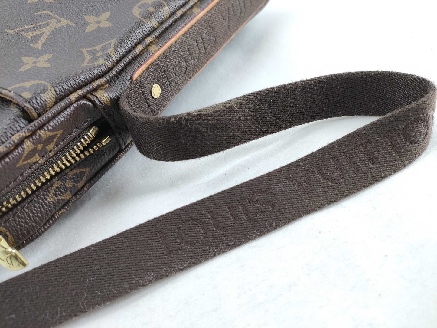 LOUIS VUITTON Monogram LV Monogram Trotterbourg Shoulder Bag M97037 Shoulder Bag
