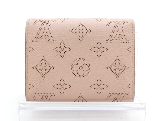 LOUIS VUITTON Mahina Portefeuille Iris Compact Wallet