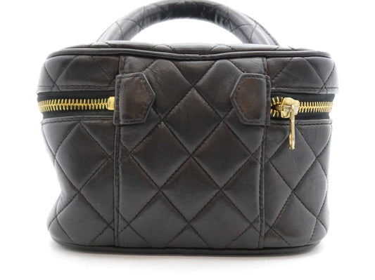 CHANEL Matelasse Matelasse Lambskin Vanity Bag